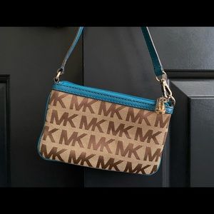 Michael Kors wristlet